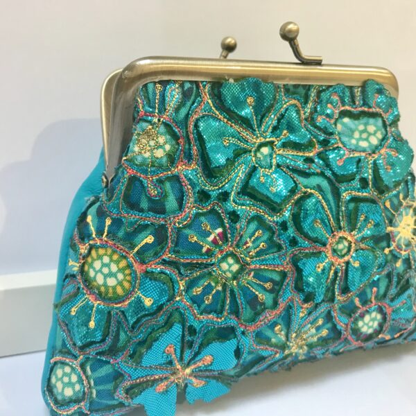 'Soldered Cards ' - A Home Delivered Machine Embroidery Project in a Box - Image 8